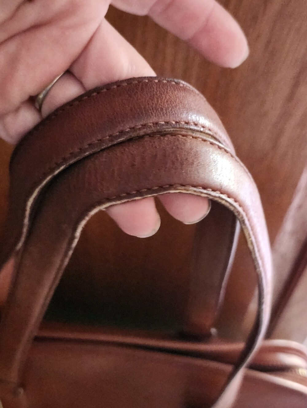 Vtg Coach Brown Leather Shoulder Bag - Picture 8 of 16